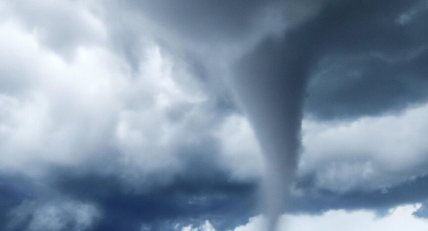 tornado atmospheric phenomenon